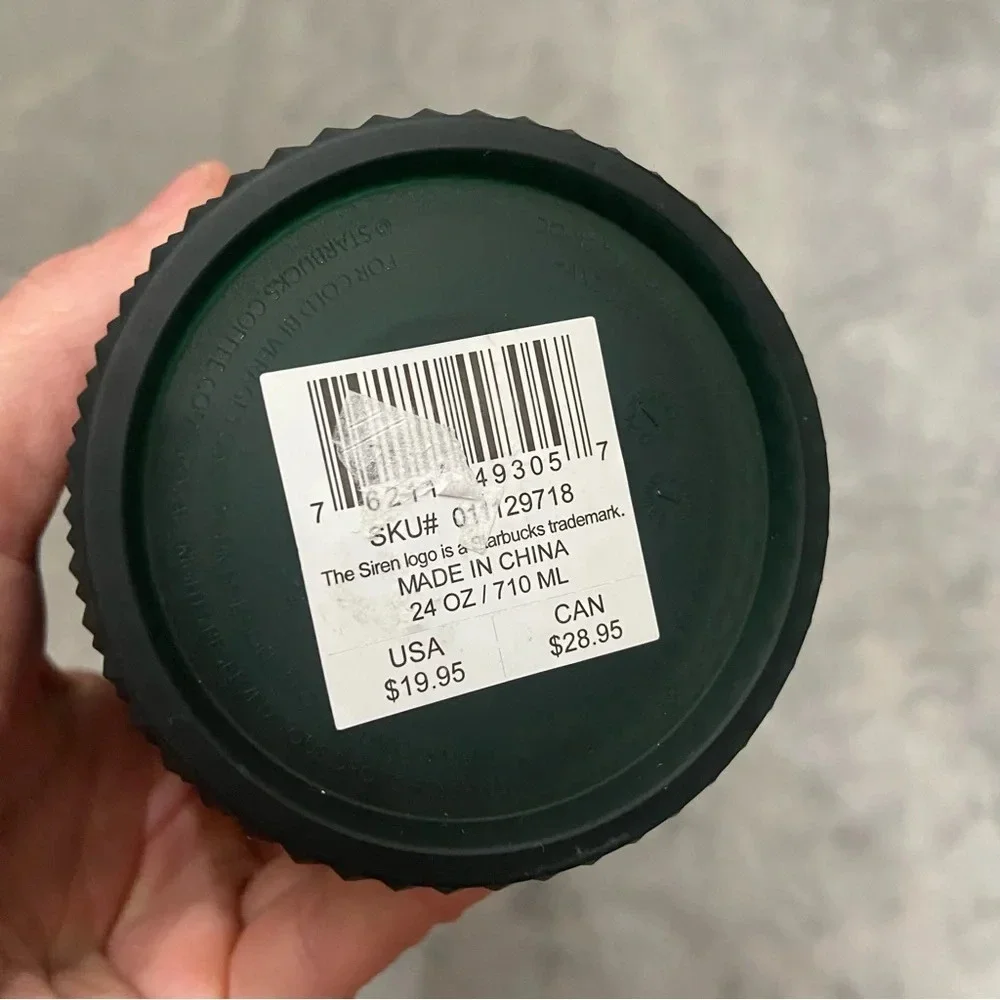 New! Starbucks 2023 dark green matte studded tumbler 24oz venti